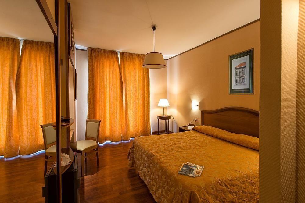 Park Hotel Blanc Et Noir Rome Exterior photo