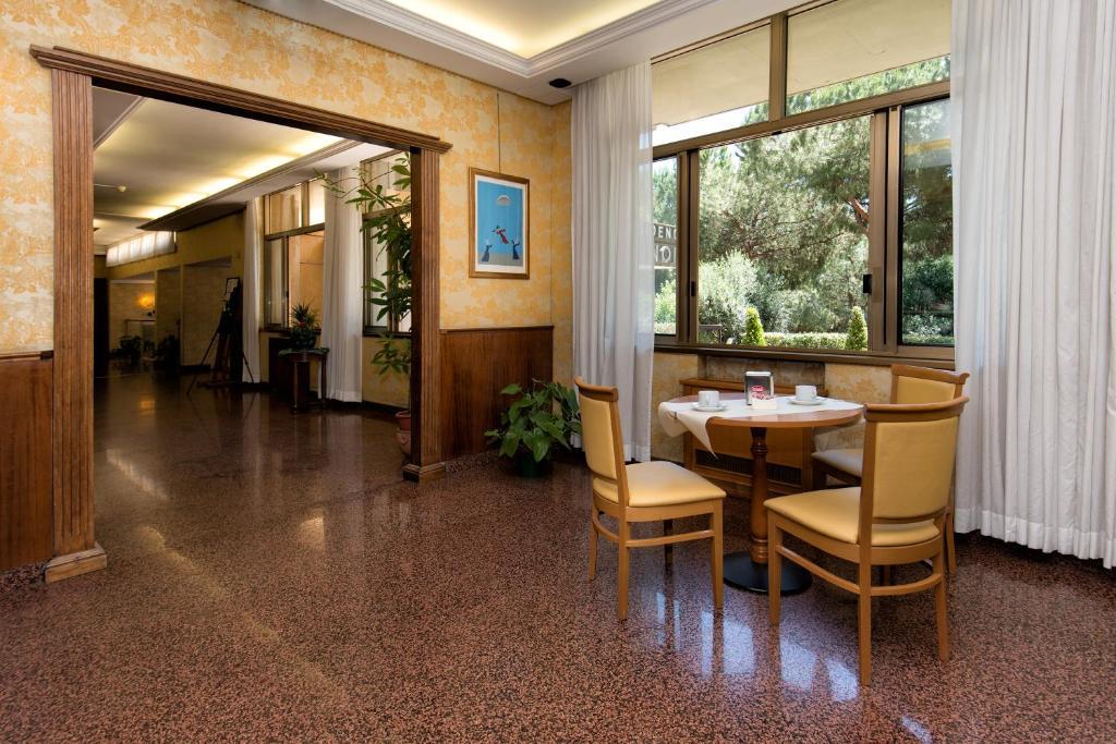 Park Hotel Blanc Et Noir Rome Exterior photo